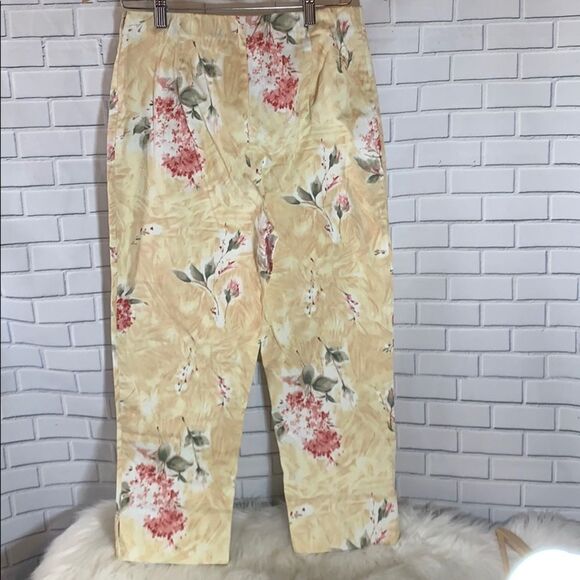 Tribal Floral Printed High Rise Crop Pants Sz 10 - Picture 2 of 3
